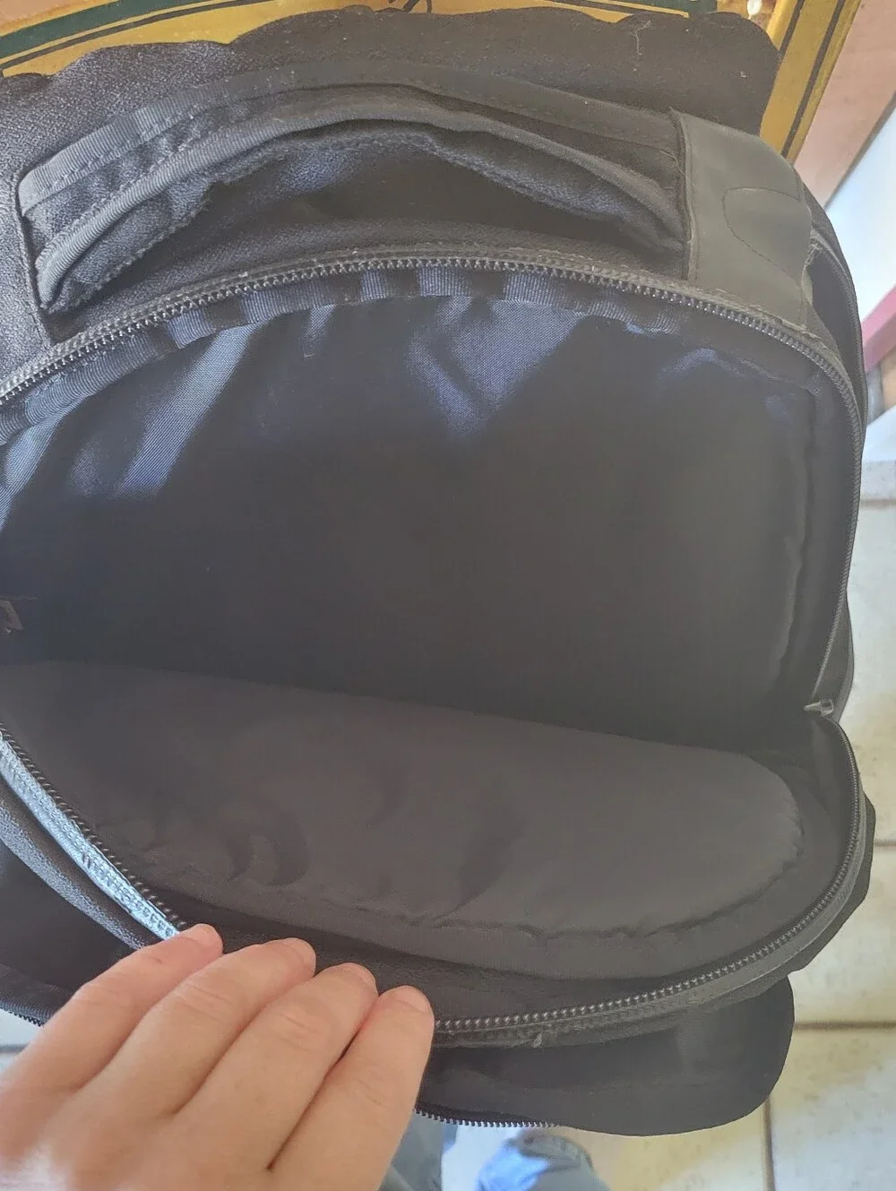 MOUNTAINSMITH Nwot Large Multi-Duty Backpack